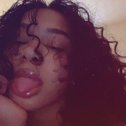 love my lightskin ho