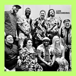 Nkwesunga (Live)
