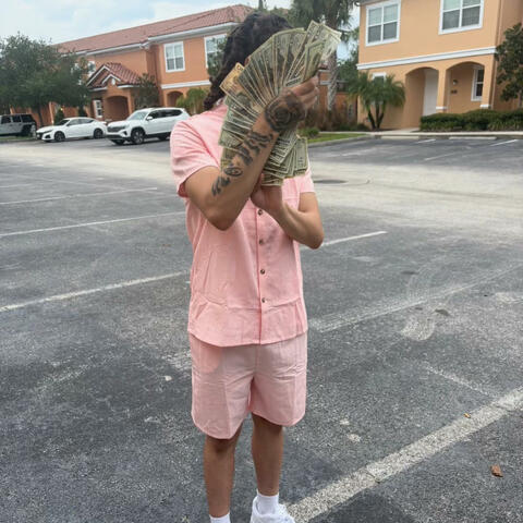 Taylor port junkie (feat. Lor staxx)