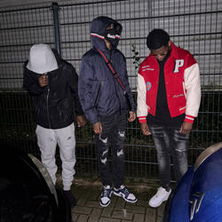 Motion "MO FIT" (feat. HunnaX)