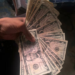 Rockout.ent (micrphone) aiden