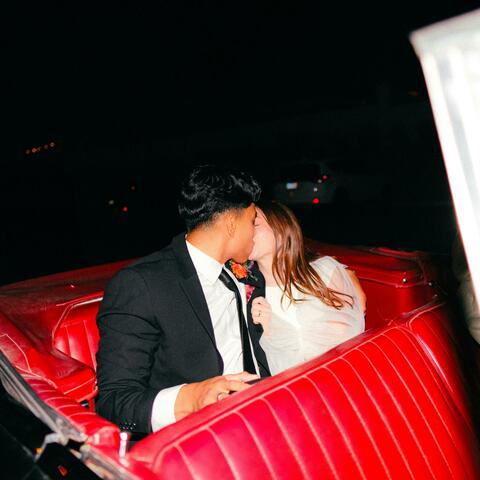 知らない君とハネムーン (Shiranai Kimi to Honeymoon)