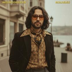 Her Gece Boynumdan Öper