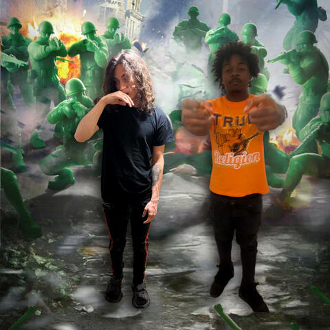 Troop walk (feat. x5Hom1x1d3)