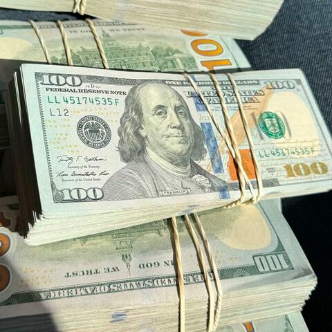 en contra del reloj (feat. Divoz)