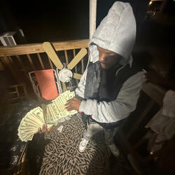 P'money-Haters Frozen