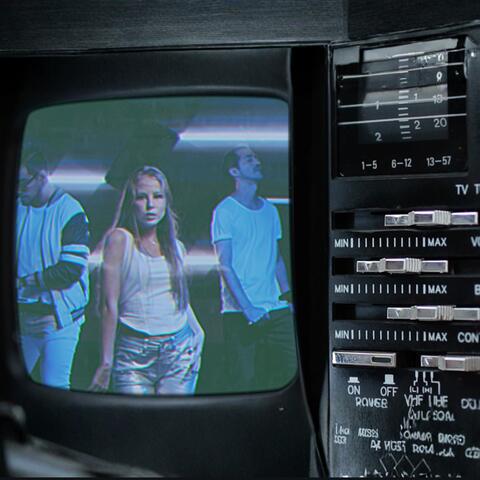 La noche en tus ojos (Retro Version)