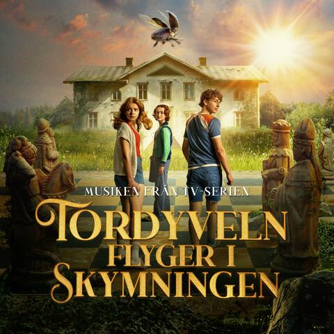 Tordyveln flyger i skymningen (Musiken från TV-serien)