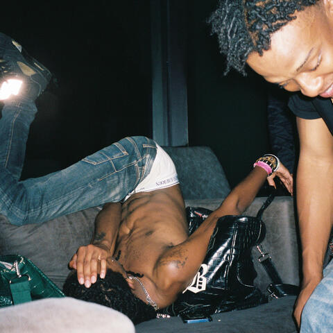 cali wit a tech (feat. lil xt)