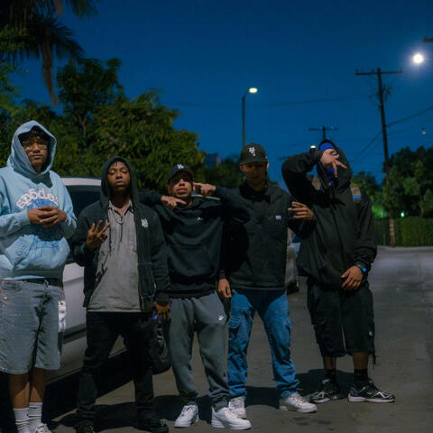 Trapper boyz (feat. JCsuave, Rico Cobain, Youngnel, Toon)