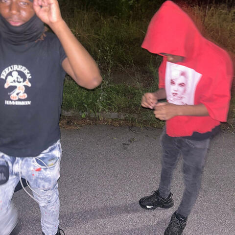 BOOMIN (feat. Taggx)