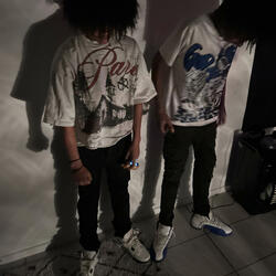 Walk out (feat. Babiizay & Luh a)