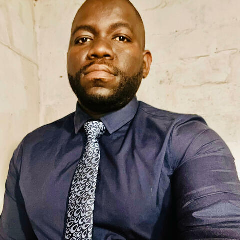 Mikhulu ingumaliso imisebenzi yakho