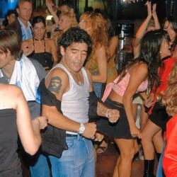 RoofTop Party (feat. Demigvd & Darryl)