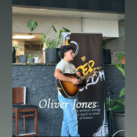 Oliver Jones