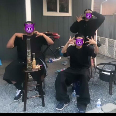 Erres Up (feat. Hitter 13 & Lx Silent)