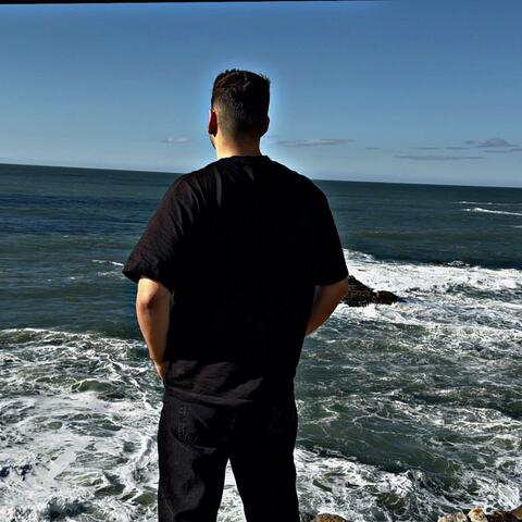 LOS NEGROS DEL FONDO