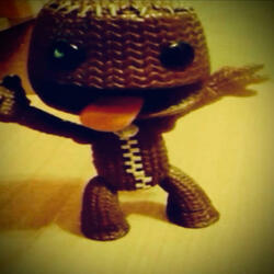 moving weird (feat. kon)