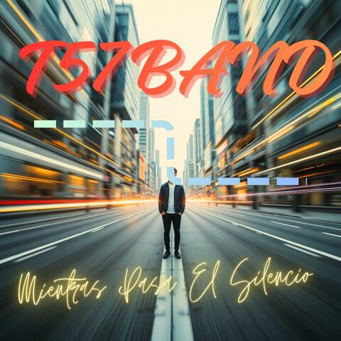 Mientras Pasa El Silencio