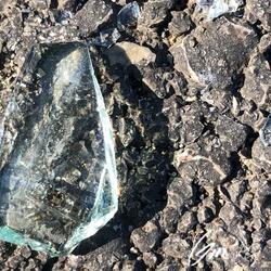 Glitzer auf Beton (feat. Jonson)