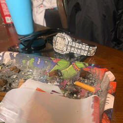 Pad & bows (feat. ETK LilB)