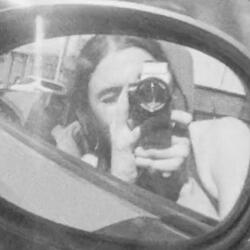 คนไม่เคยพอ