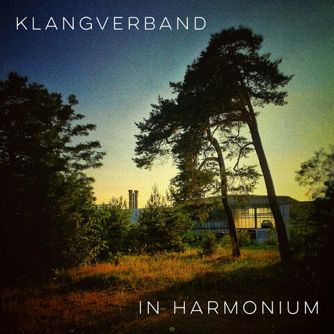 In Harmonium