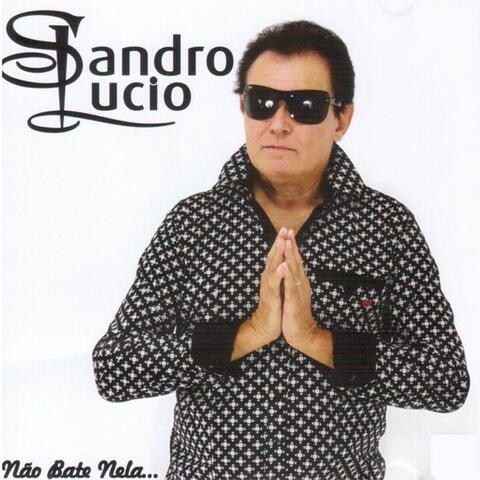 Não bate nela