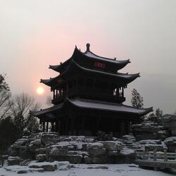龙城