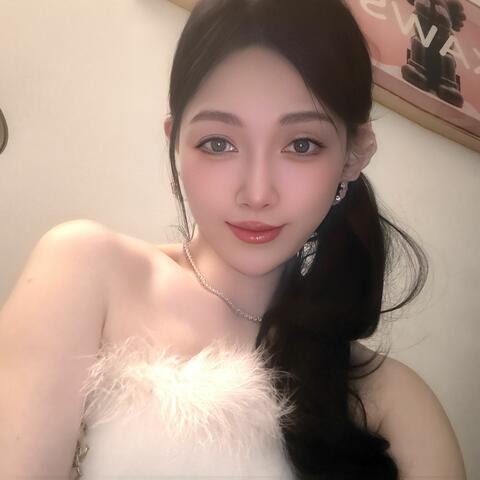 轻轻
