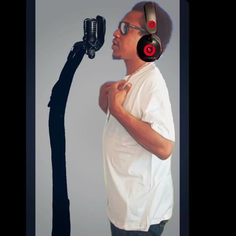 Make It Happen Yo(Money Cash Hoes Freestyle Song)