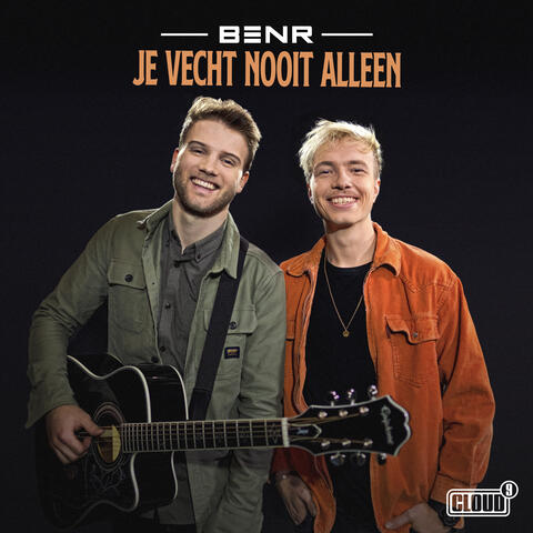 Je Vecht Nooit Alleen