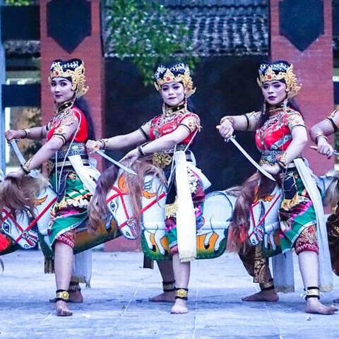 Tari Imblig Dhem