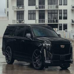 BLACK TRUCK
