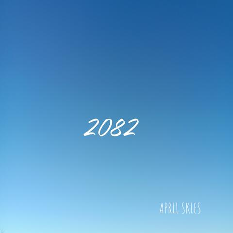 2082