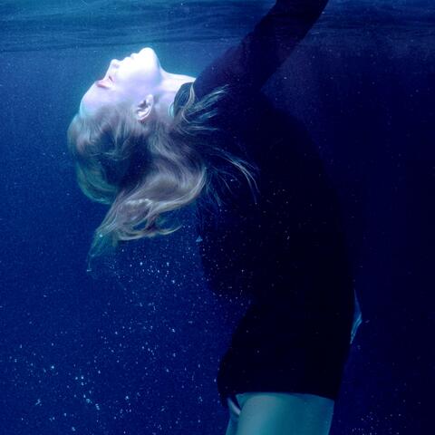 Siren's Call (Binaural Beat Theta Waves)