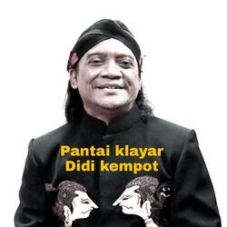 Pantai Klayar