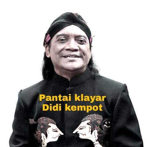 Pantai Klayar