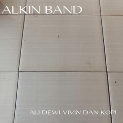 Ali Dewi Vivin dan kopi