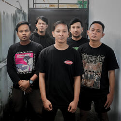 Berjuang Setengah Hati