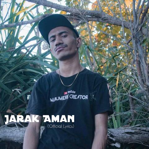 Jarak Aman (Official Lyrics)