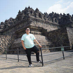 Dunia mu indah