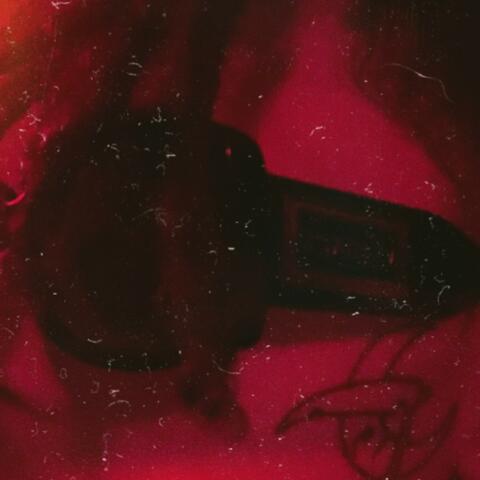LOVE/EVOL