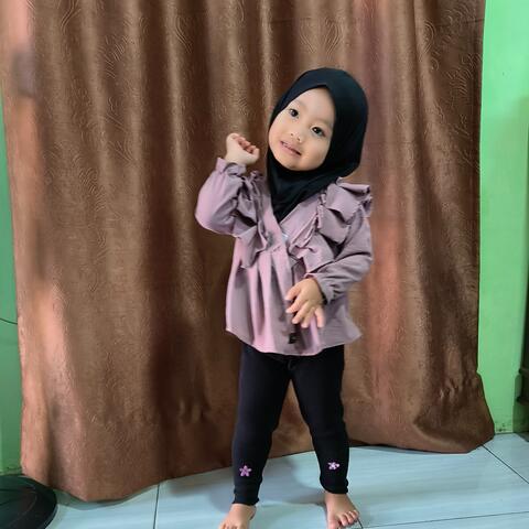 Pura Pura Ketawa