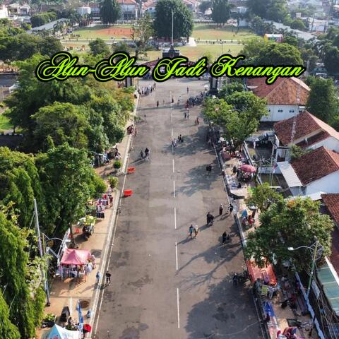 Alun Alun Jadi Kenangan