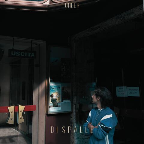Di spalle