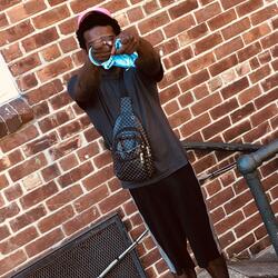 - FUCCIN & THUGGIN