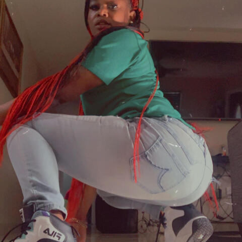 BOSS BITCH