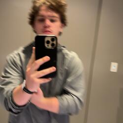 HIDIN’ ON UR AVENUE