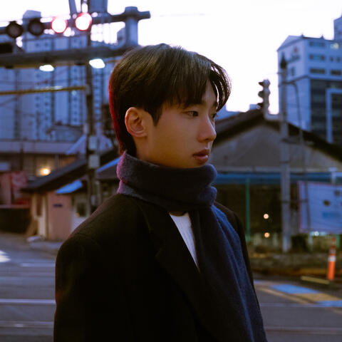 사랑은 왜 지나고 나서야 사랑인 줄 아는걸까 (Why do you think love is love only afterwards)